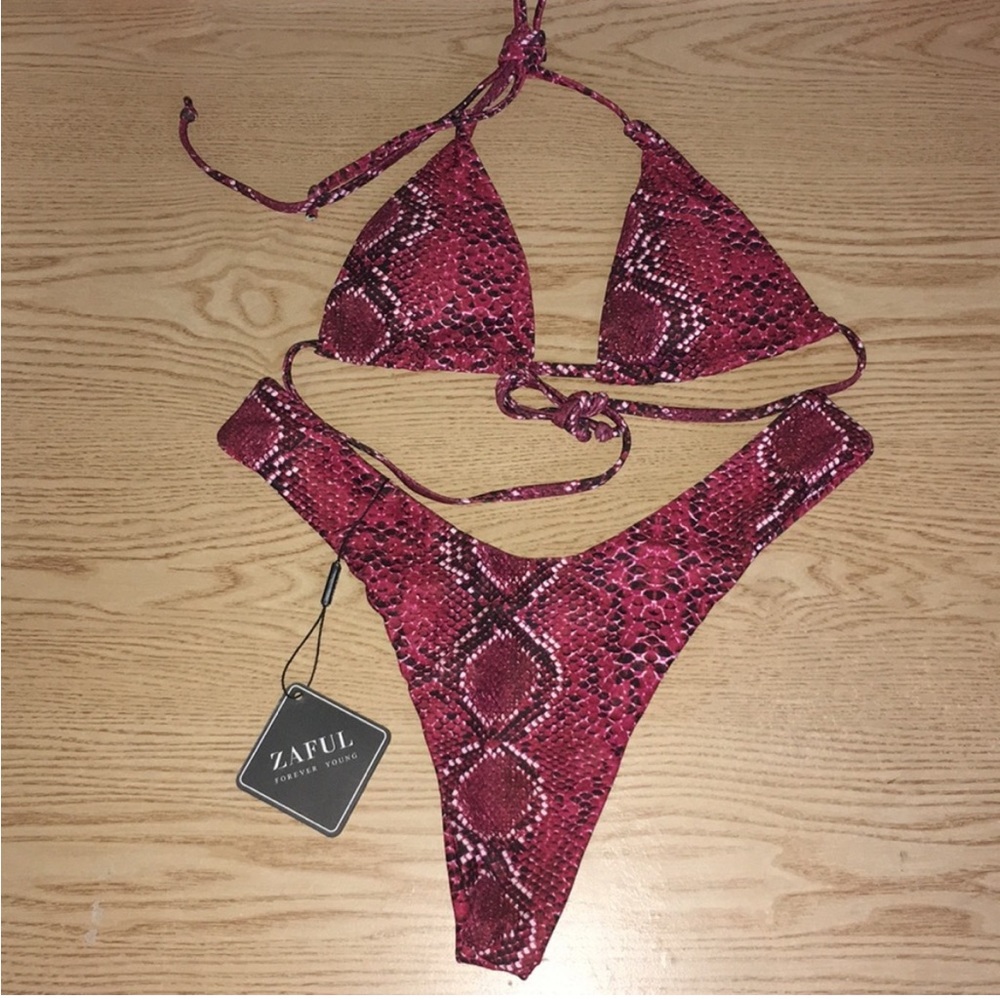 New Zaful 2pc Snake Print Swimsuit Bikini Medium/6